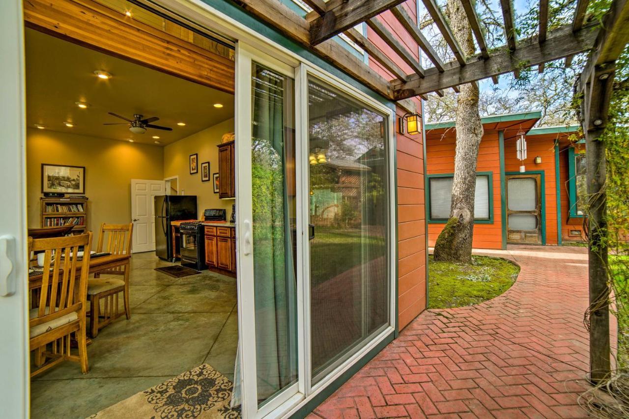 Hilltop Loft Ukiah Vacation Rental! Exterior foto